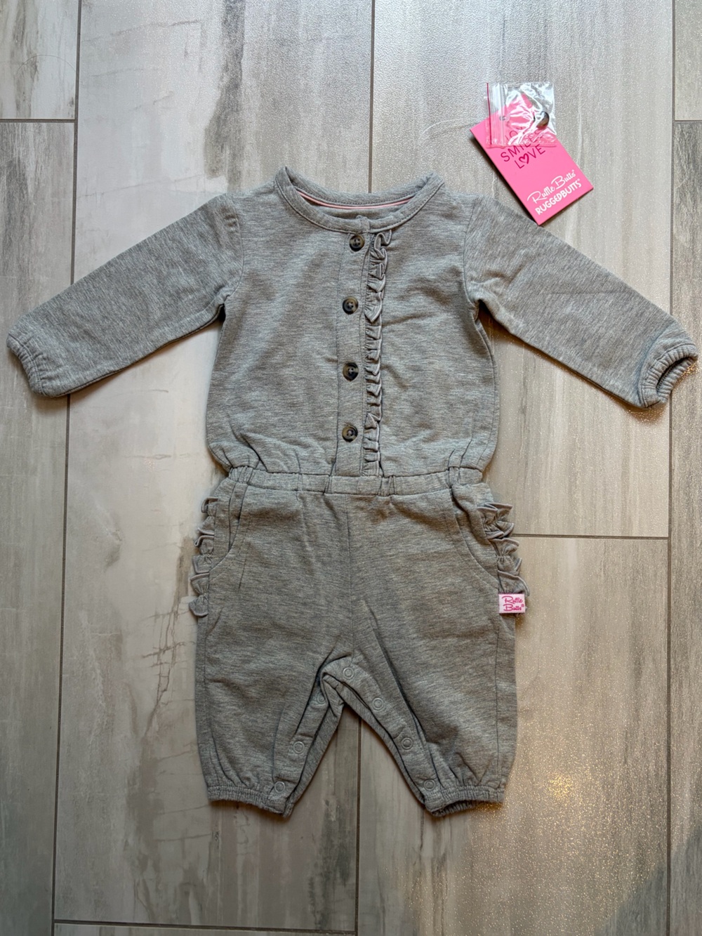 NWT RuffleButts Heather Gray Full Length Elastic Waist Ruffled Romper Girls 0-3M